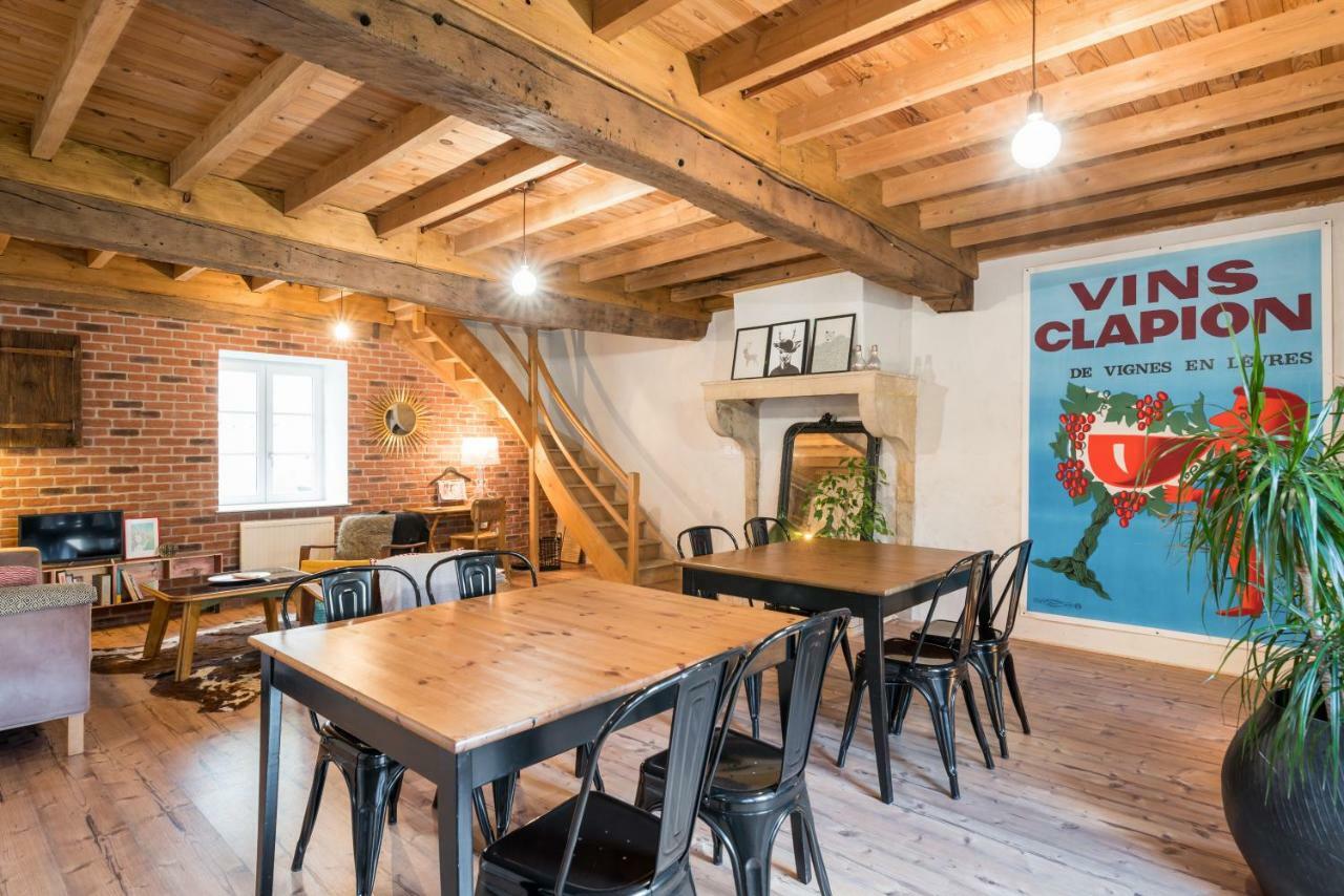 Gite Le Pot De Vin Lancié Kültér fotó